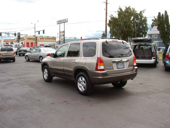 Mazda Tribute 2001 photo 2