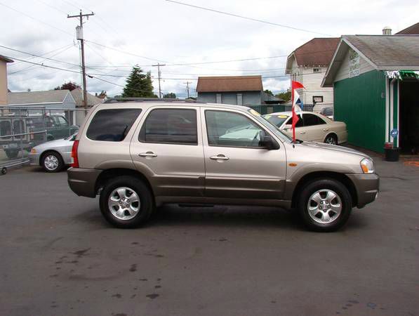 Mazda Tribute 2001 photo 3