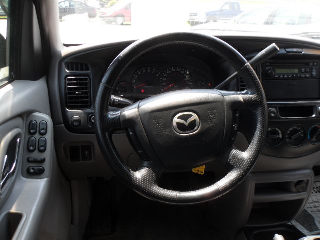 Mazda Tribute 2001 photo 14