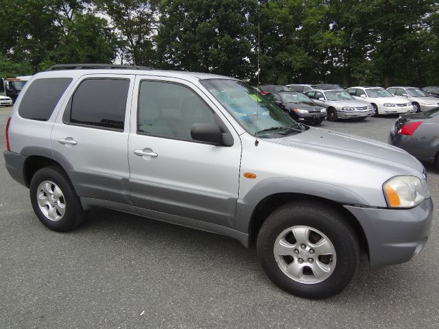 Mazda Tribute 2002 photo 1