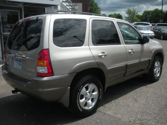 Mazda Tribute 2002 photo 2