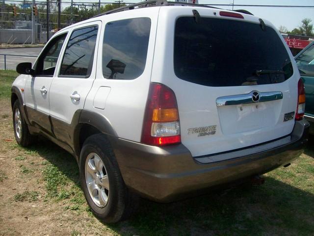 Mazda Tribute 2002 photo 1