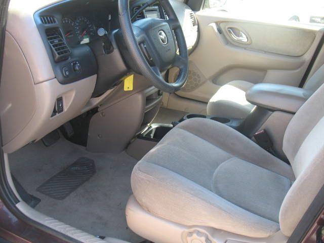 Mazda Tribute 2002 photo 4