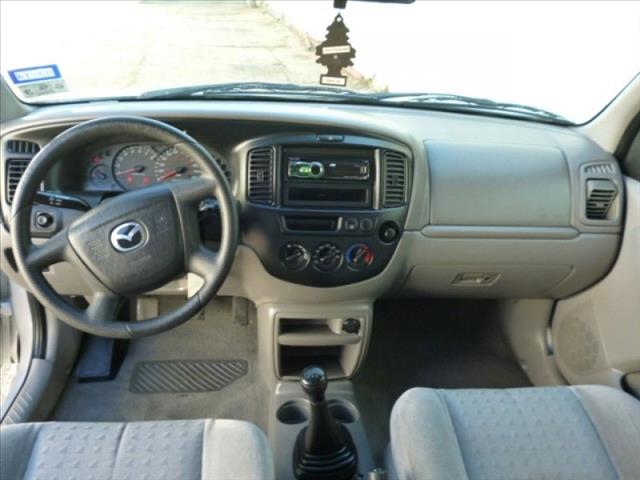 Mazda Tribute 2002 photo 6