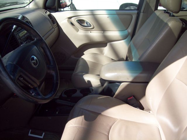 Mazda Tribute 2002 photo 3