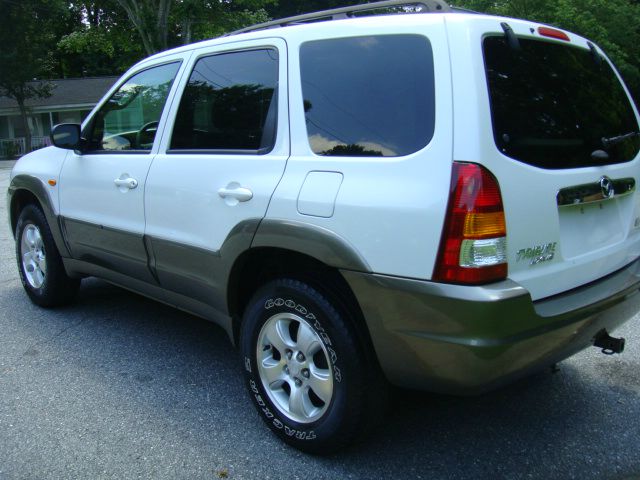 Mazda Tribute 2002 photo 1