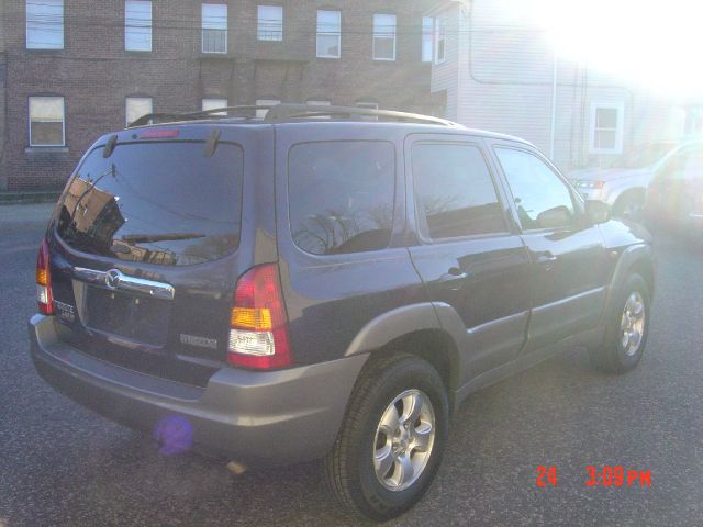 Mazda Tribute 2002 photo 2