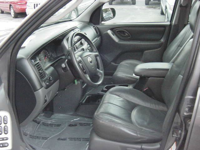 Mazda Tribute 2003 photo 3