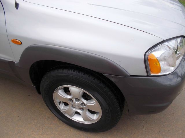 Mazda Tribute 2003 photo 3