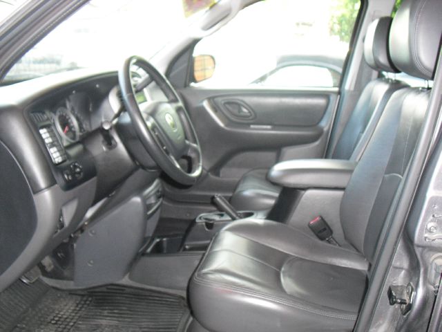 Mazda Tribute 2003 photo 1