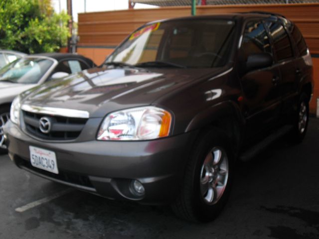 Mazda Tribute 2003 photo 2