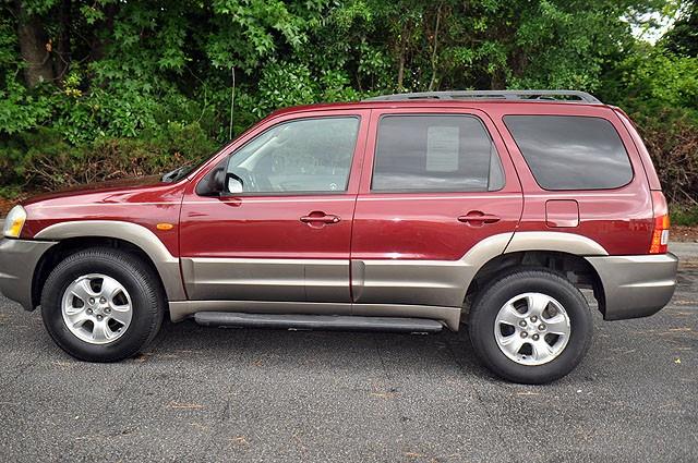 Mazda Tribute 2003 photo 1