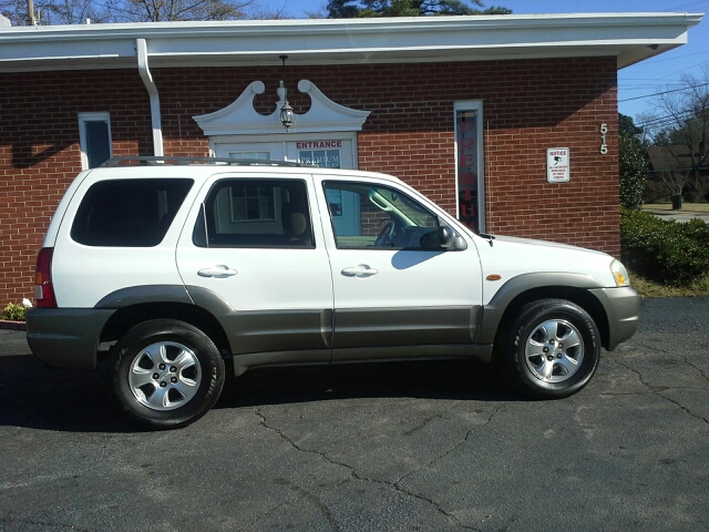 Mazda Tribute 2003 photo 1