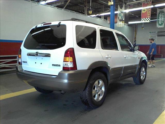 Mazda Tribute 2003 photo 1