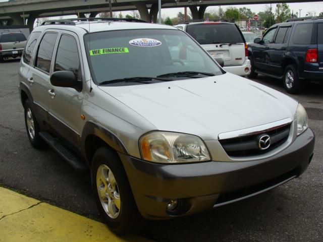 Mazda Tribute 2003 photo 2