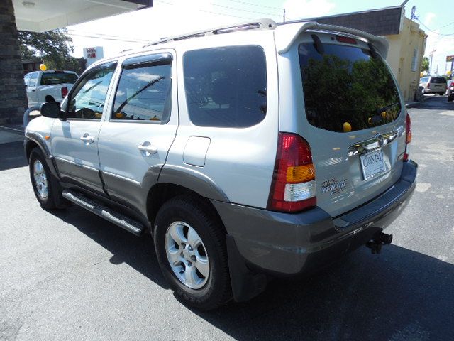 Mazda Tribute 2003 photo 3