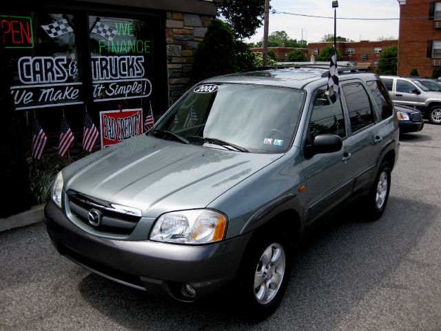 Mazda Tribute 2003 photo 2