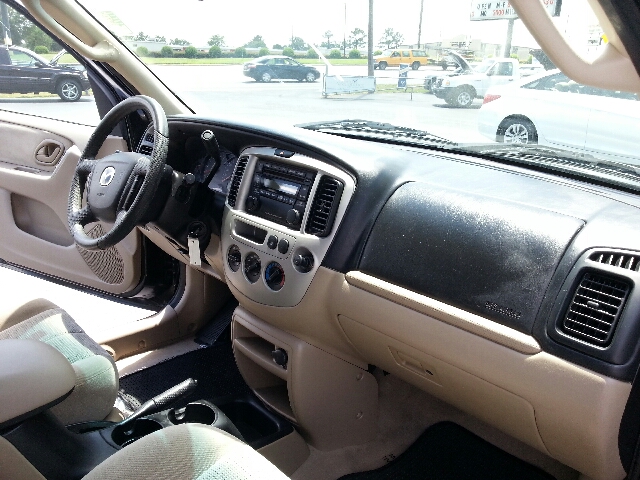 Mazda Tribute 2003 photo 4