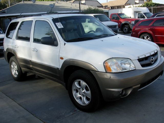 Mazda Tribute 2003 photo 2