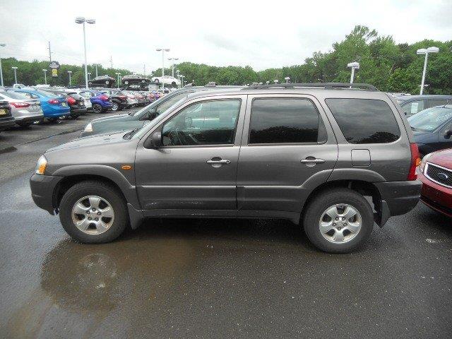 Mazda Tribute 2004 photo 3