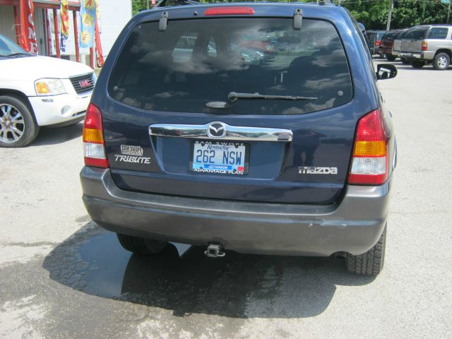 Mazda Tribute 2004 photo 2