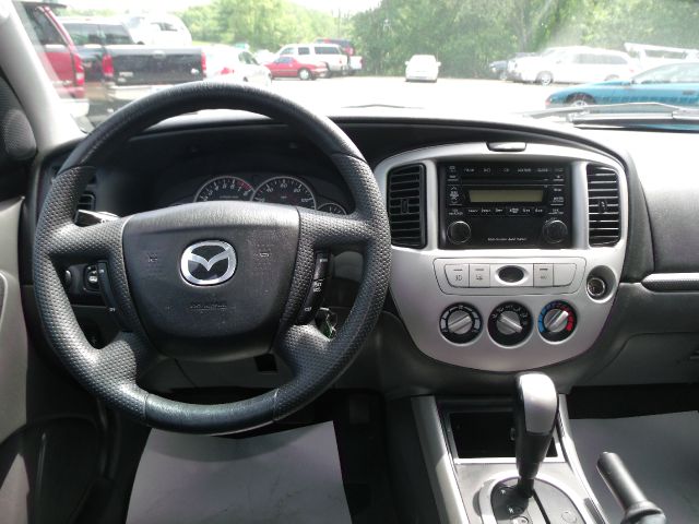 Mazda Tribute 2005 photo 7