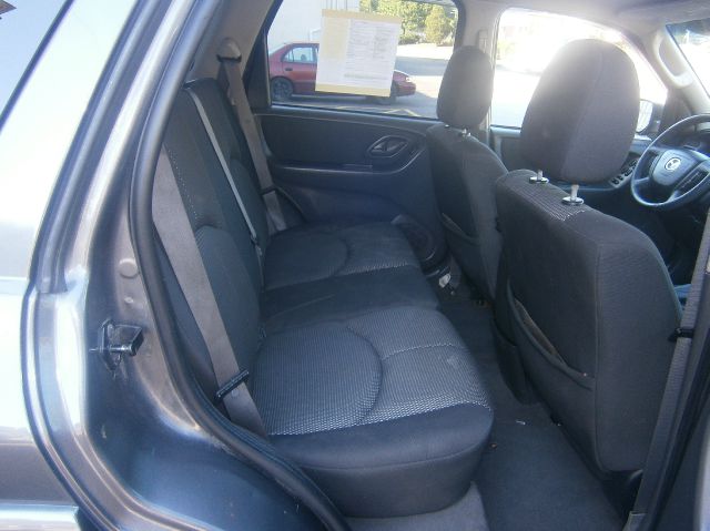 Mazda Tribute 2005 photo 8