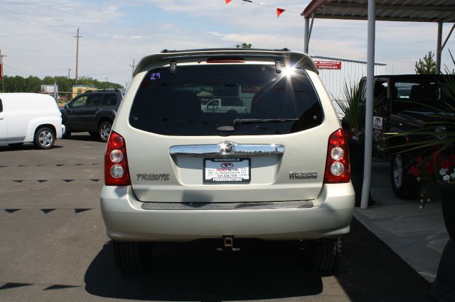 Mazda Tribute 2005 photo 1