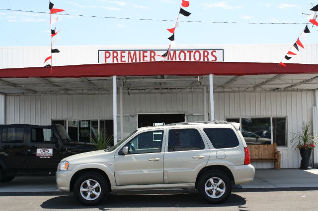 Mazda Tribute 2005 photo 2