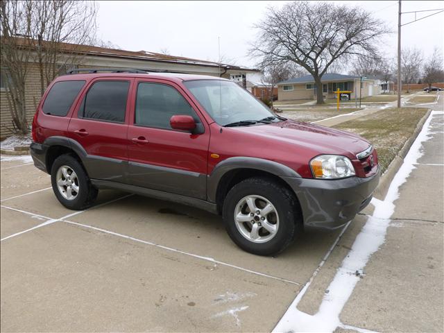 Mazda Tribute 2005 photo 1