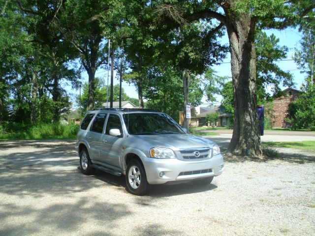 Mazda Tribute 2005 photo 2