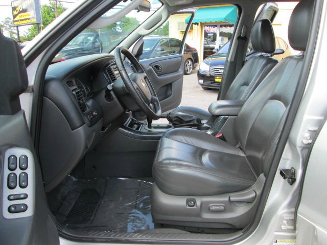 Mazda Tribute 2005 photo 19