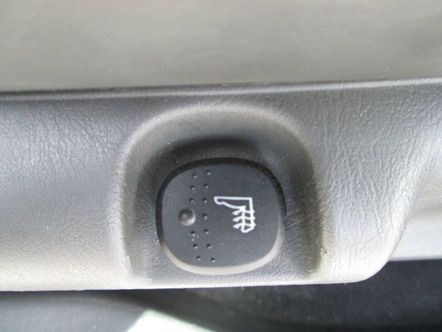 Mazda Tribute 2005 photo 3