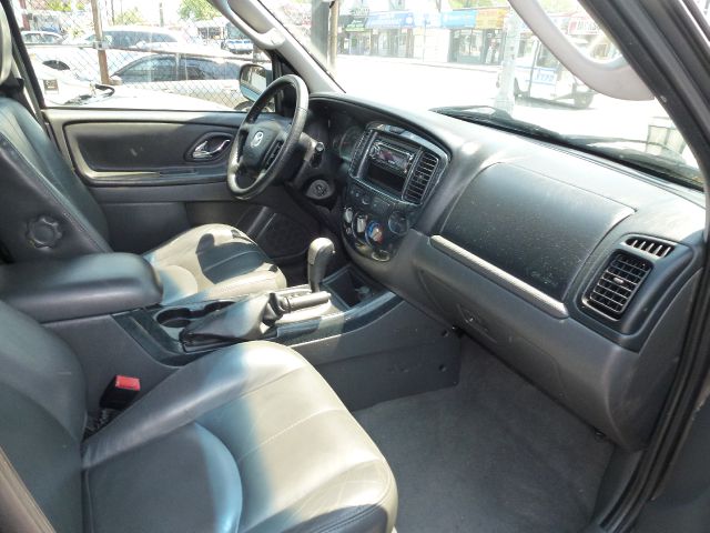 Mazda Tribute 2005 photo 13