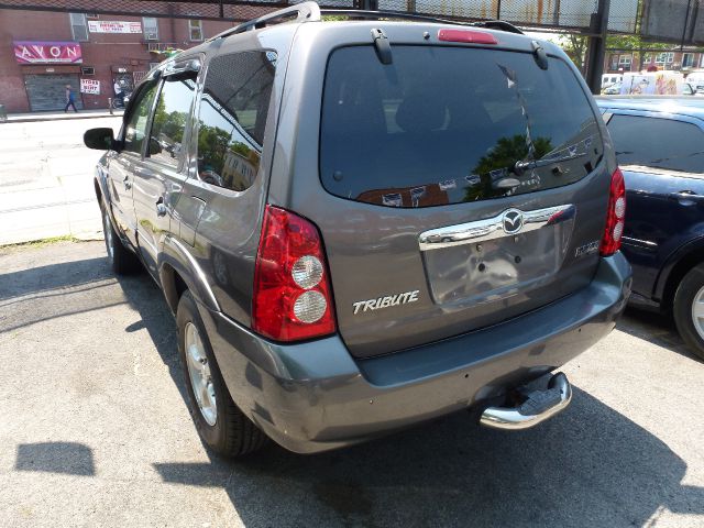 Mazda Tribute 2005 photo 2