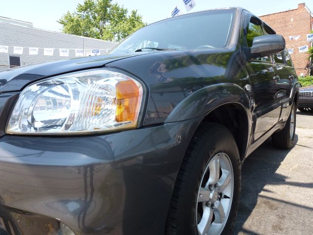 Mazda Tribute 2005 photo 3