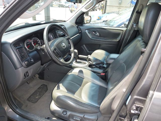 Mazda Tribute 2005 photo 30