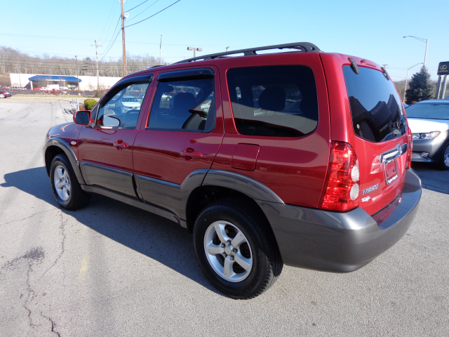 Mazda Tribute 2005 photo 2