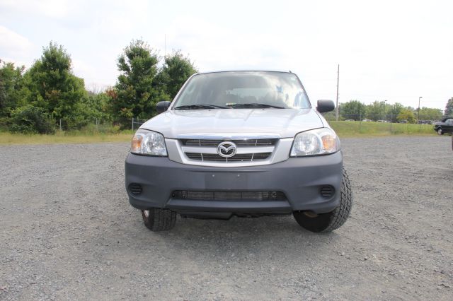 Mazda Tribute 2005 photo 1