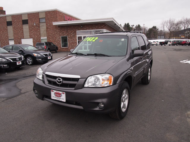 Mazda Tribute 2005 photo 1