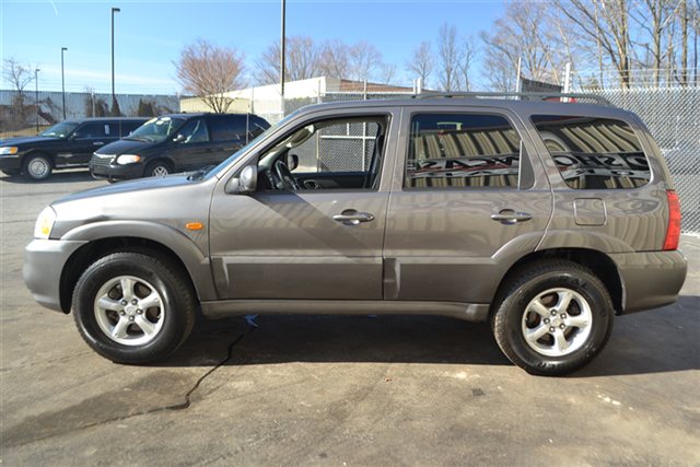 Mazda Tribute 2005 photo 4