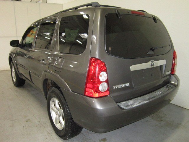 Mazda Tribute XR Unspecified