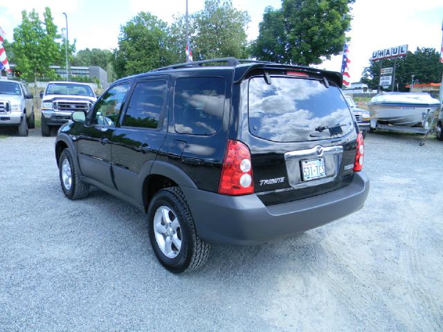 Mazda Tribute 2005 photo 1