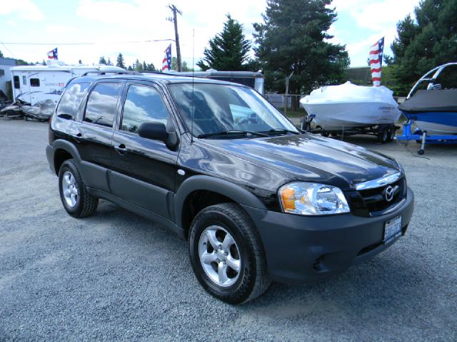 Mazda Tribute 2005 photo 2