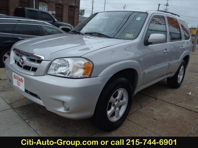 Mazda Tribute 2005 photo 2