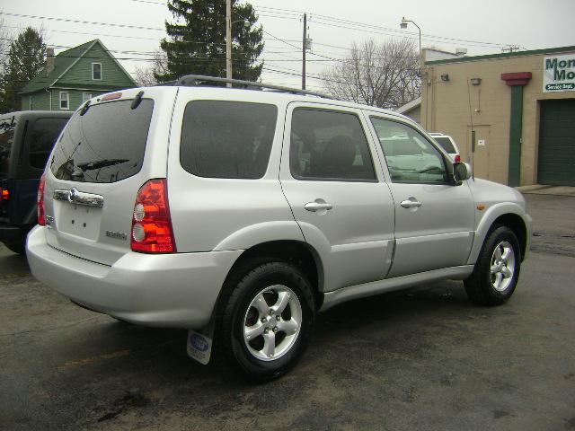 Mazda Tribute 2005 photo 3