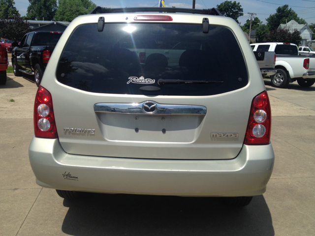 Mazda Tribute 2005 photo 1