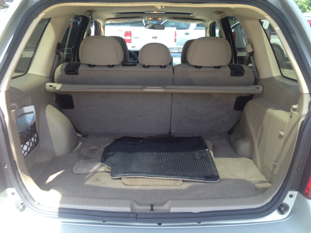 Mazda Tribute 2005 photo 4