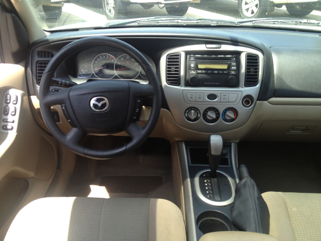 Mazda Tribute 2005 photo 7