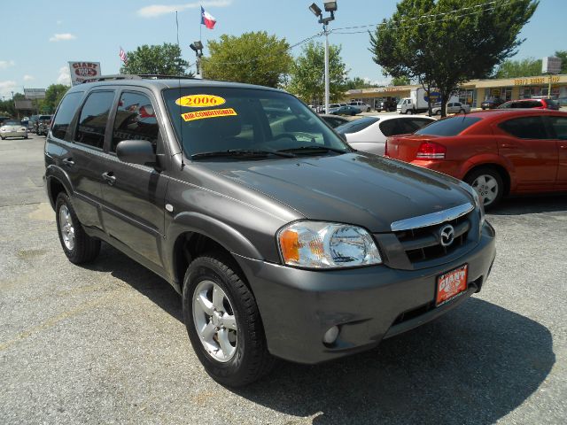 Mazda Tribute 2006 photo 3